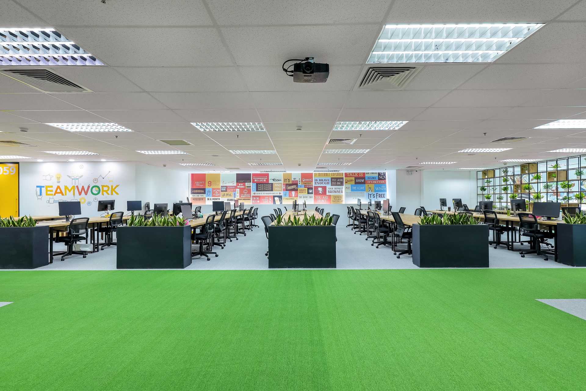 Chụp ảnh văn phòng Saigon Technology Đà Nẵng Chụp ảnh văn phòng Saigon Technology Đà Nẵng