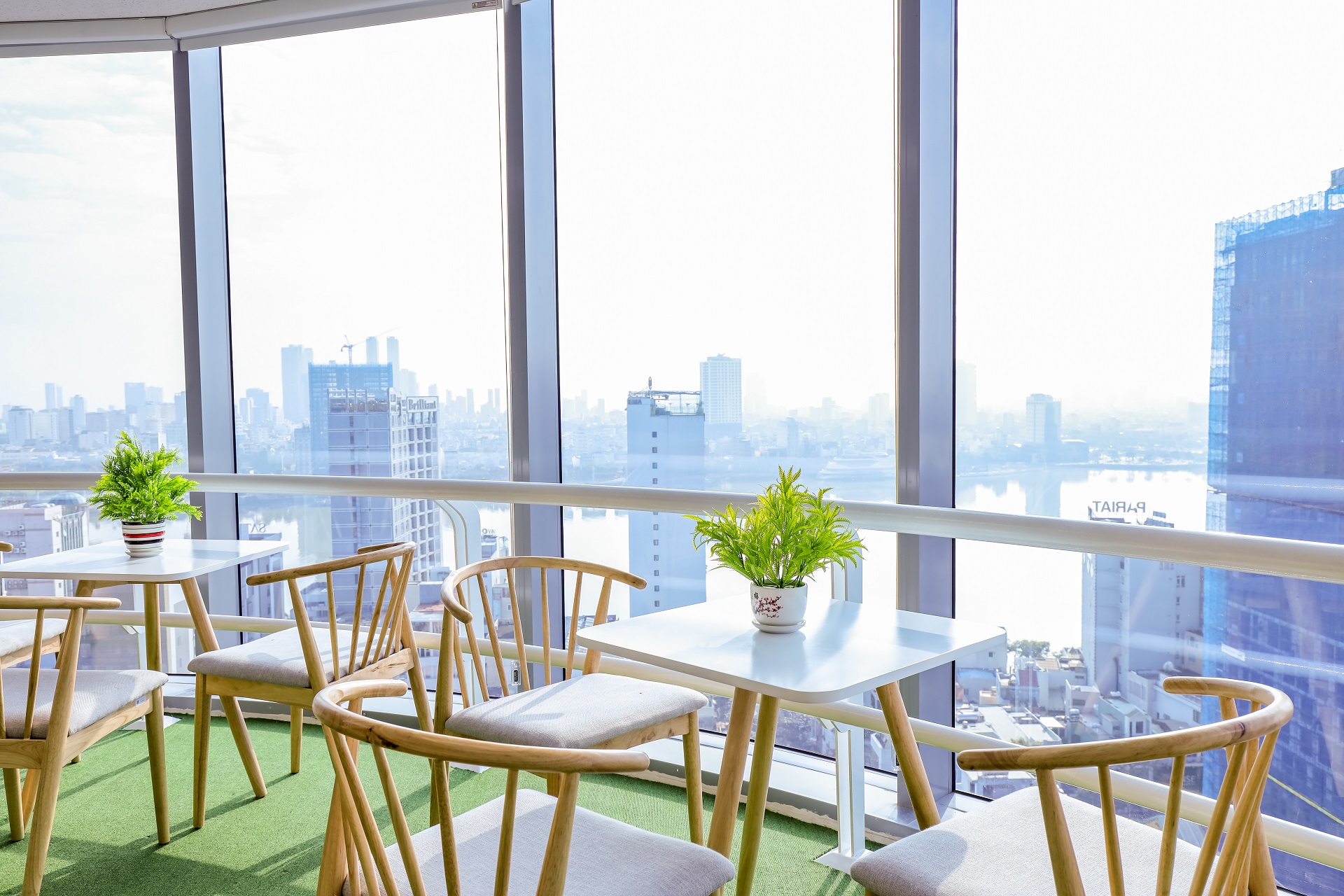 Chụp ảnh văn phòng Saigon Technology Đà Nẵng