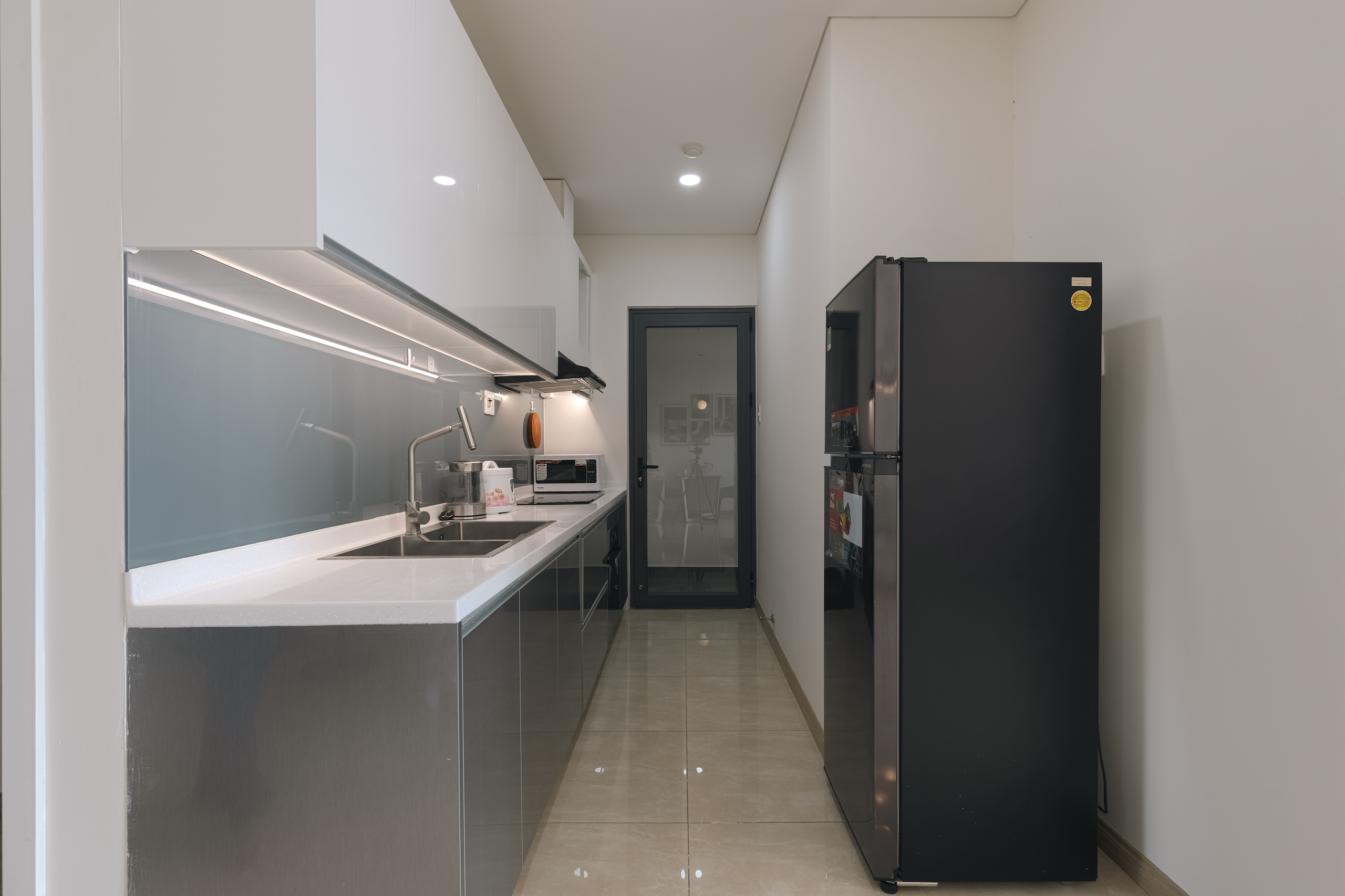 Dự án chụp ảnh căn hộ Airbnb Monarchy 09