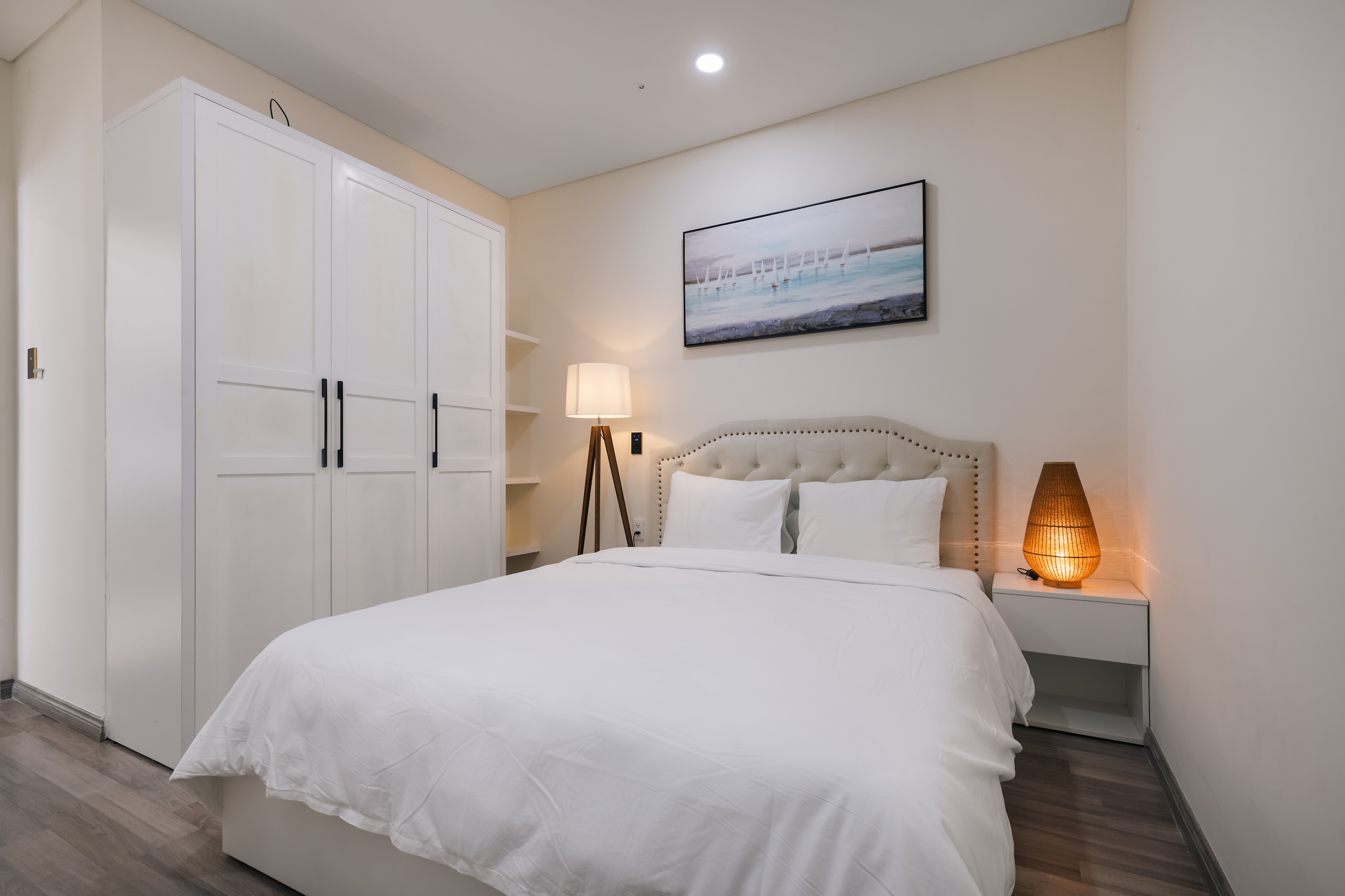 Dự án chụp ảnh căn hộ Airbnb Monarchy 11