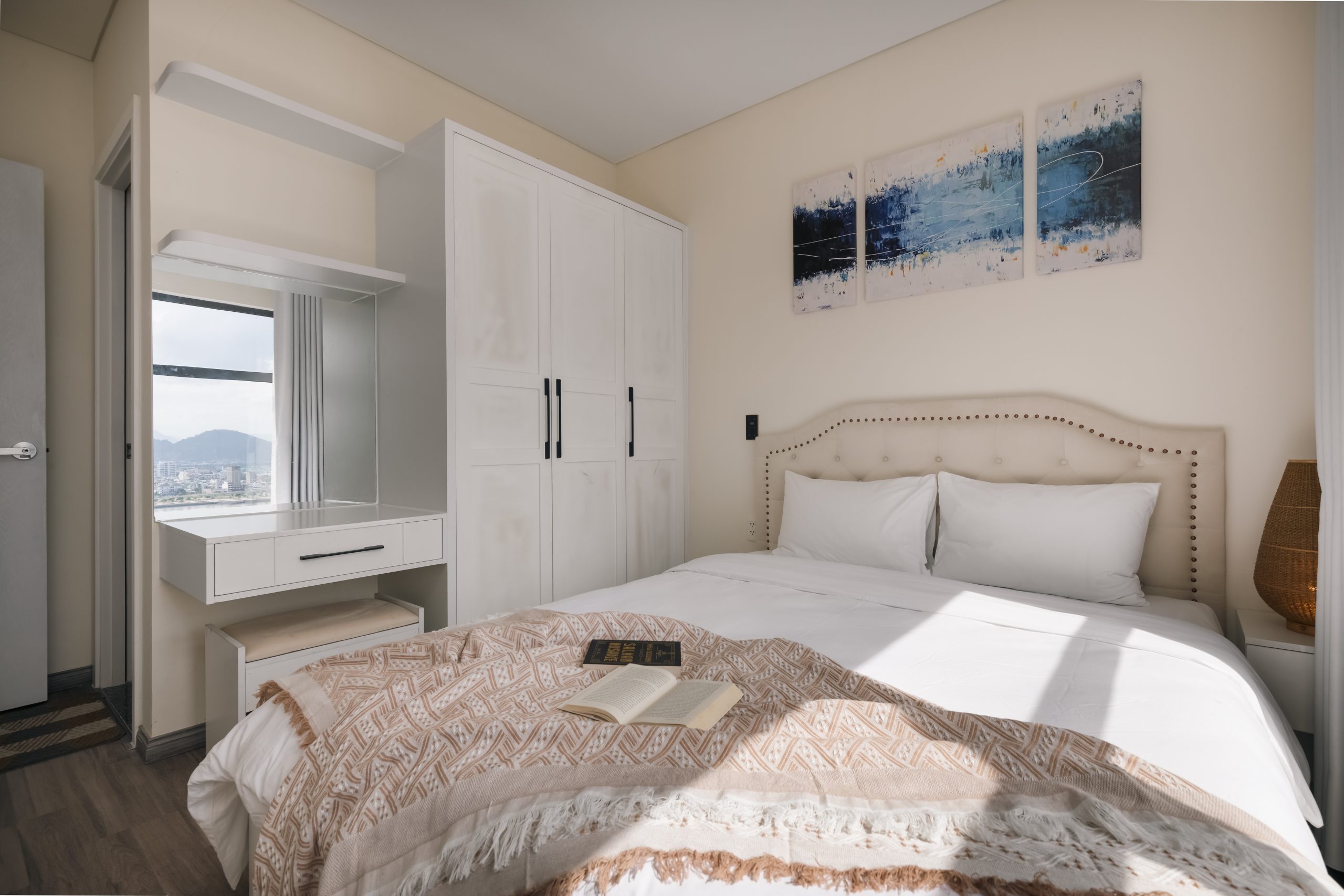 Dự án chụp ảnh căn hộ Airbnb Monarchy 12